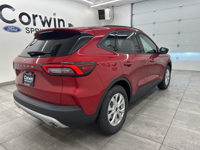 2025 Ford Escape Active photo 3