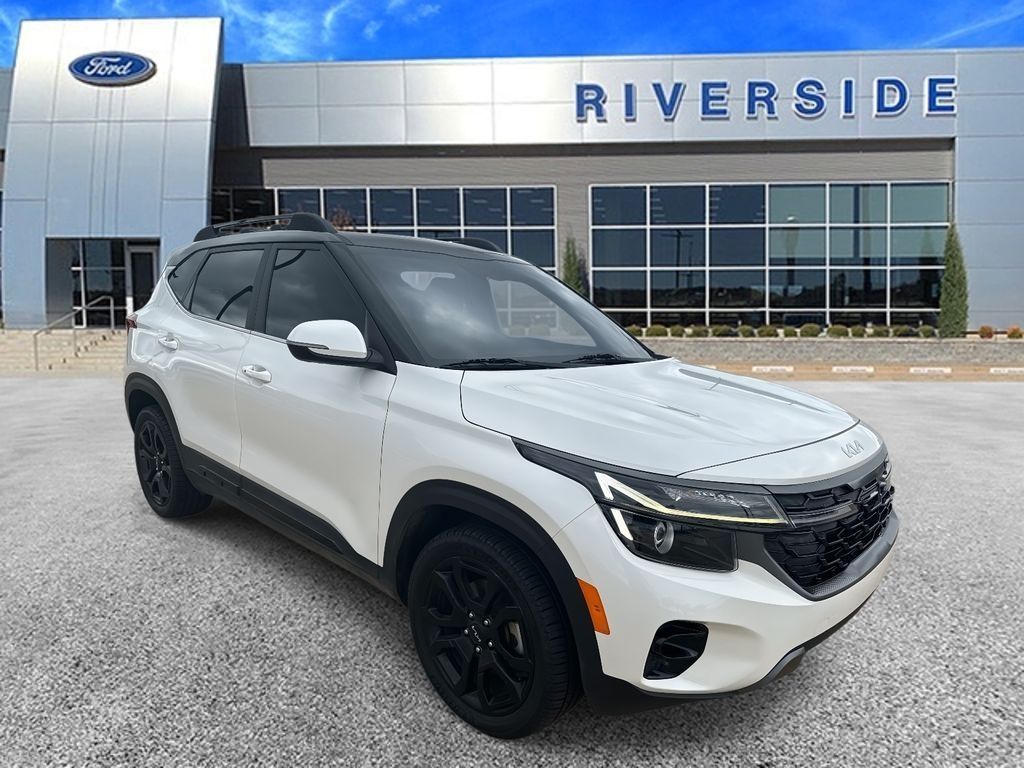 2024 Kia Seltos X-Line photo 2