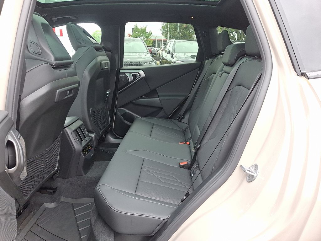 2026 Bmw X3 M50 photo 4