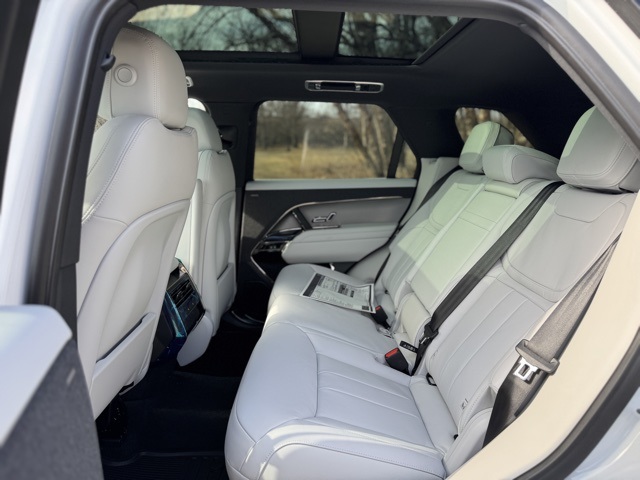2025 Land Rover Range Rover Sport P360 S photo 11