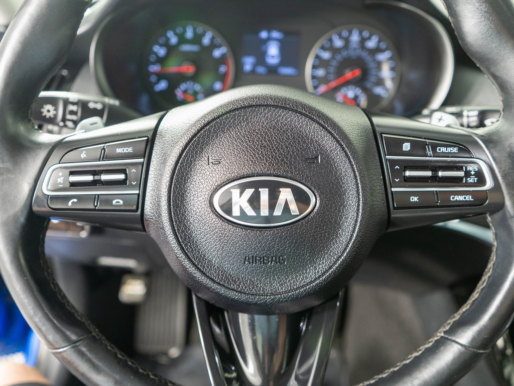 2019 Kia Stinger photo 14