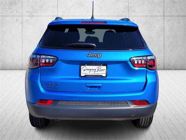 2025 Jeep Compass Latitude photo 5