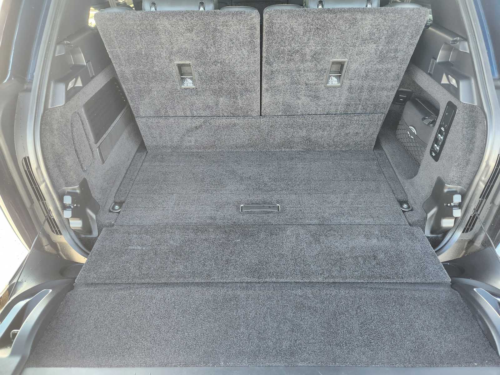 2023 Land Rover Range Rover Autobiography photo 32