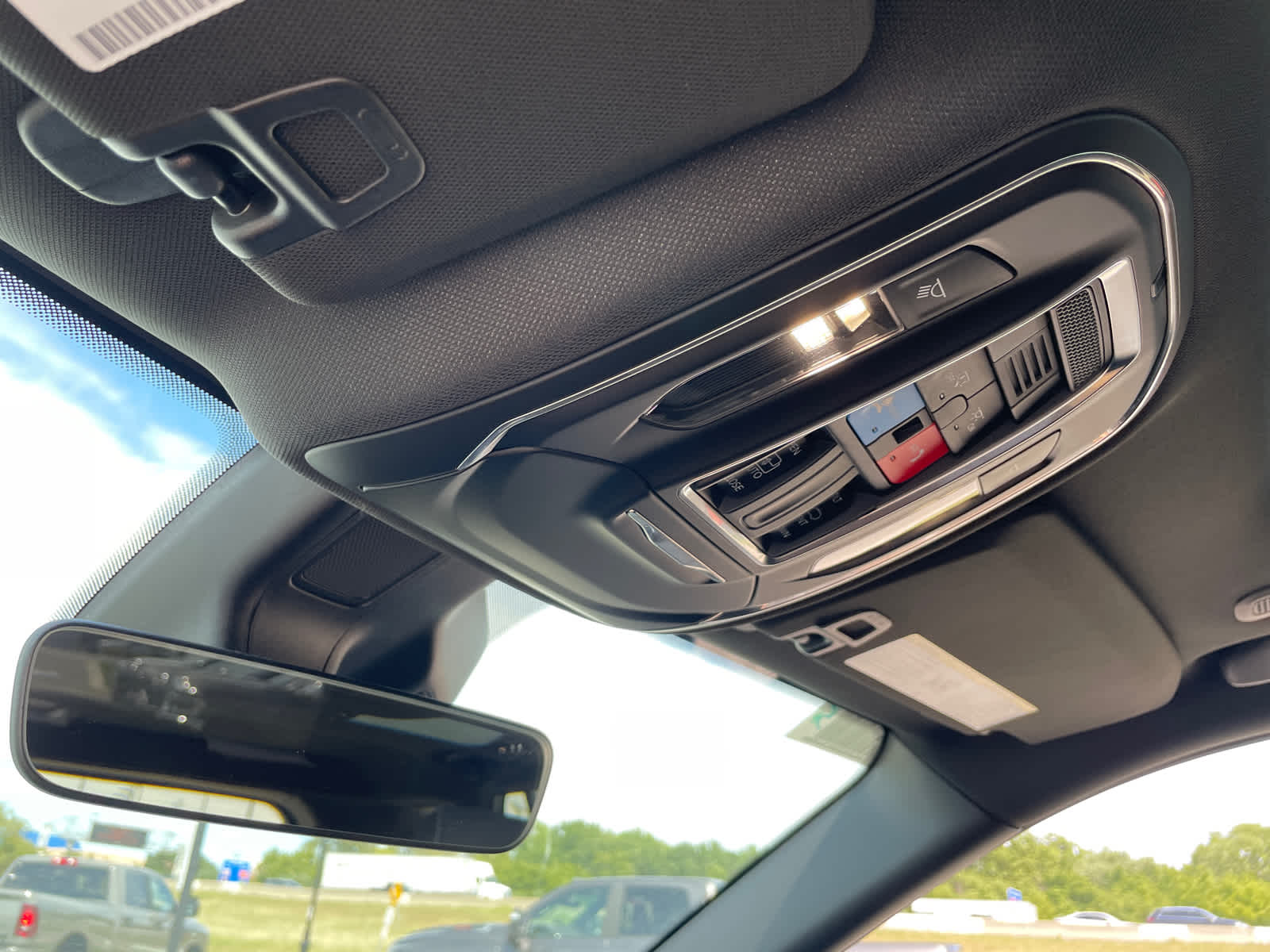 2025 Jeep Grand Cherokee Laredo X photo 26