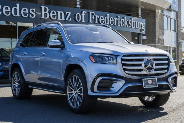 2026 Mercedes-Benz GLS Base's photo