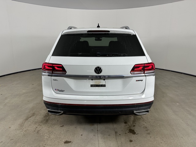 2022 Volkswagen Atlas SEL photo 3