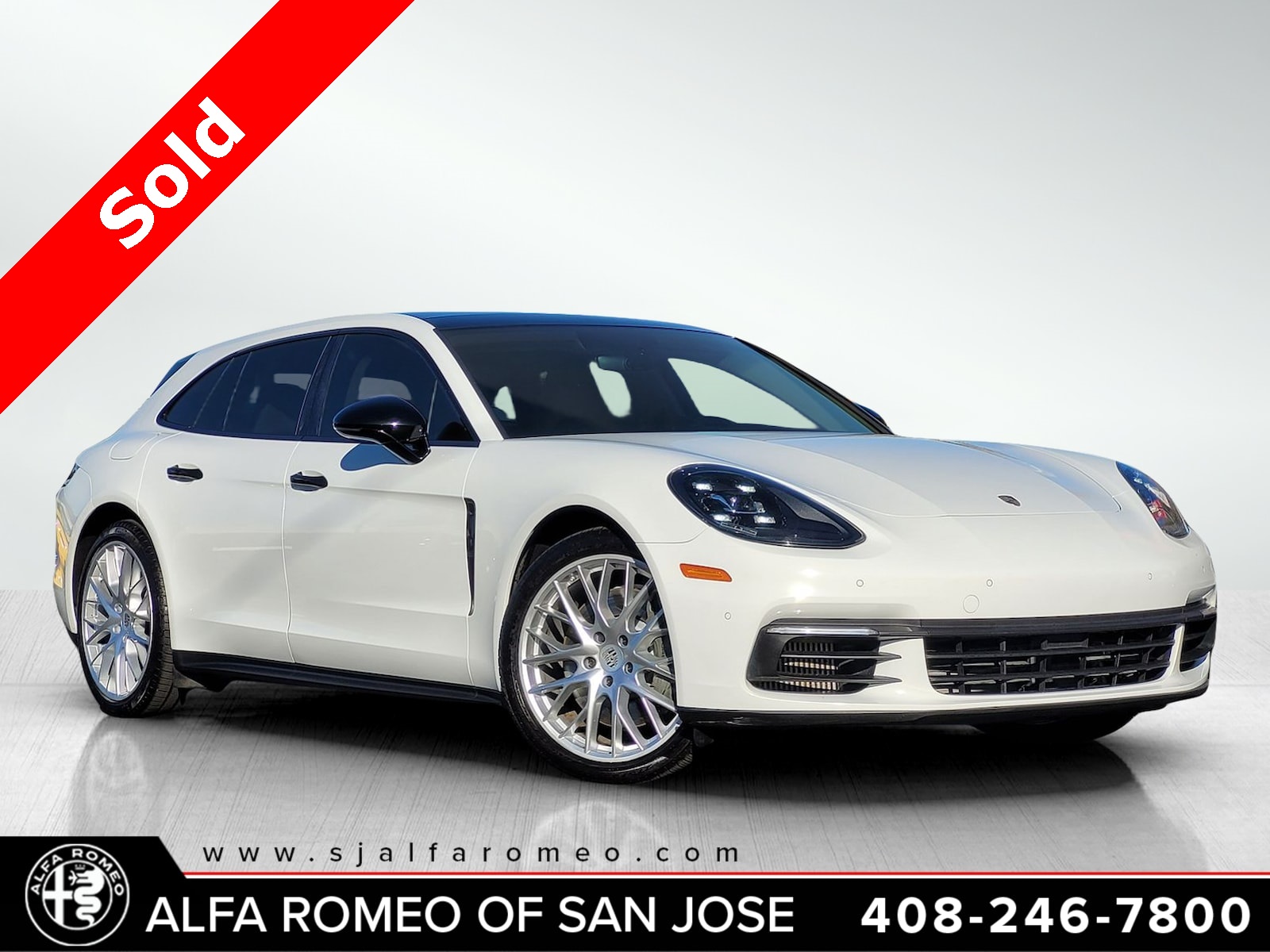 2018 Porsche Panamera 4S's photo