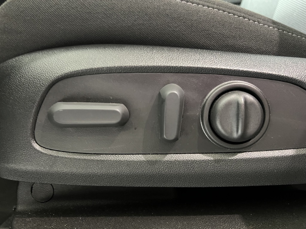 2023 Chevrolet Traverse Cloth 1LT photo 10