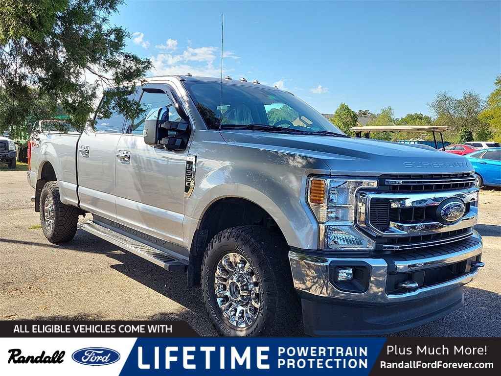 2021 Ford F-350 Super Duty XLT's photo