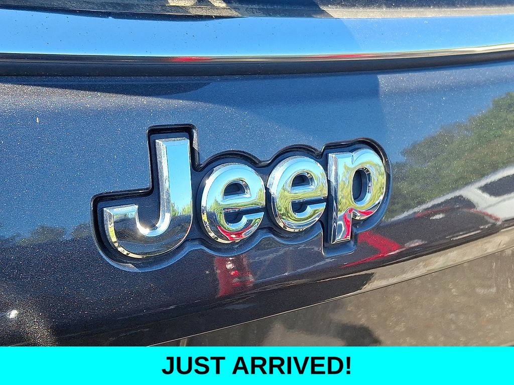 2019 Jeep Compass North Edition Latitude photo 3