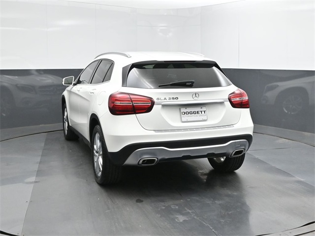 2019 Mercedes Benz GLA 250 photo 4