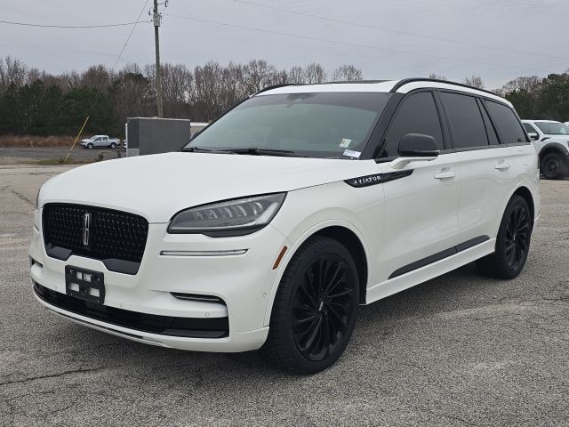 2024 Lincoln Aviator Reserve's photo