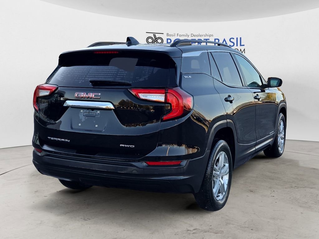 2022 Gmc Terrain SLE photo 4