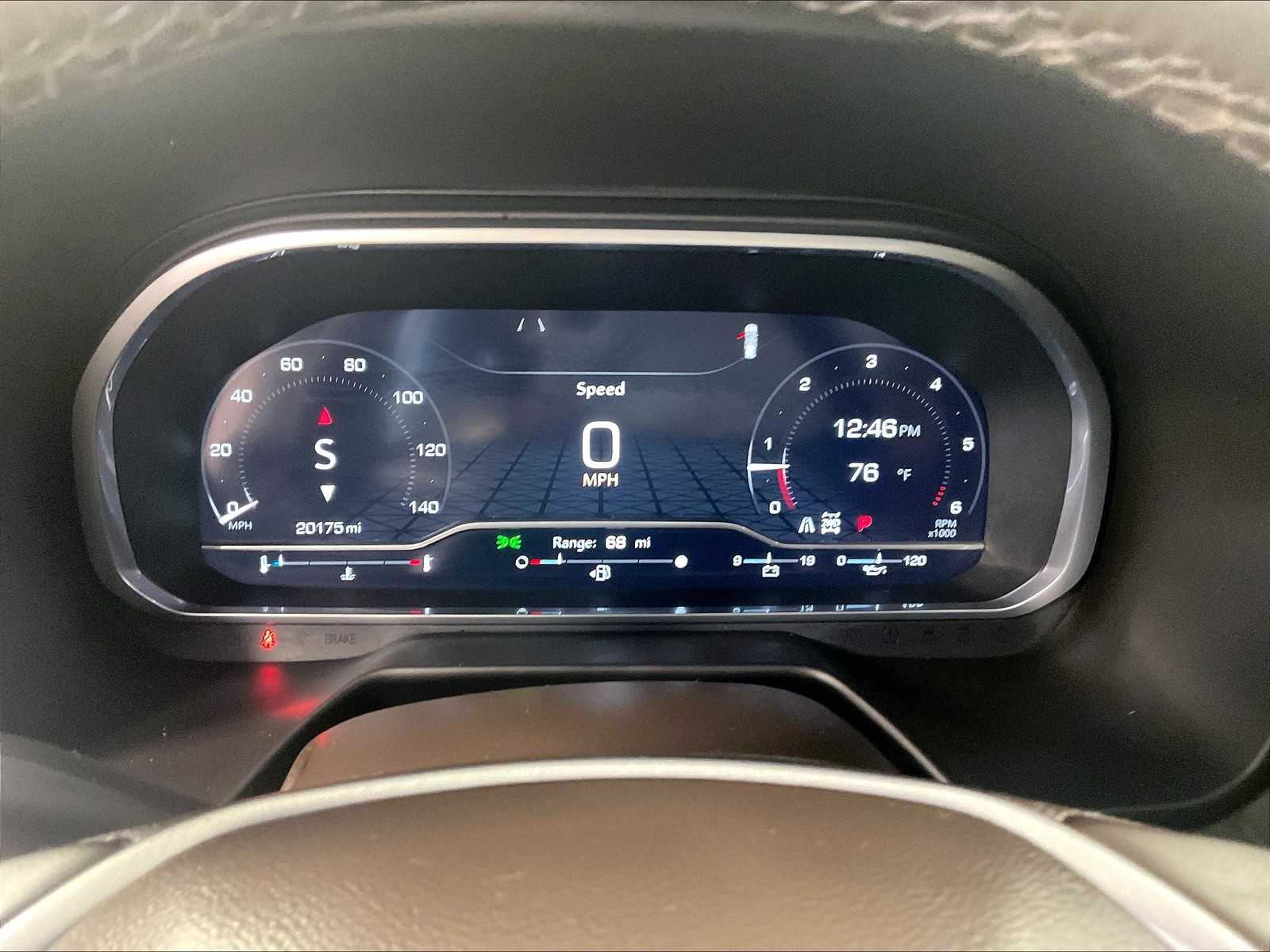 2023 Gmc Yukon SLT photo 25