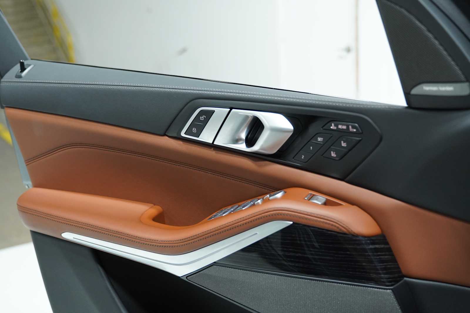 2025 Bmw X7 M60i photo 14