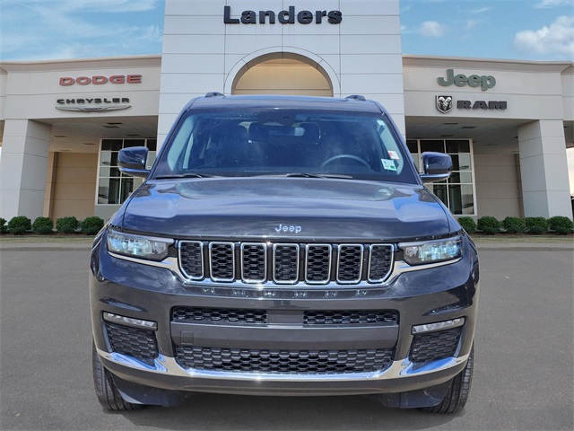 2023 Jeep Grand Cherokee Limited photo 2
