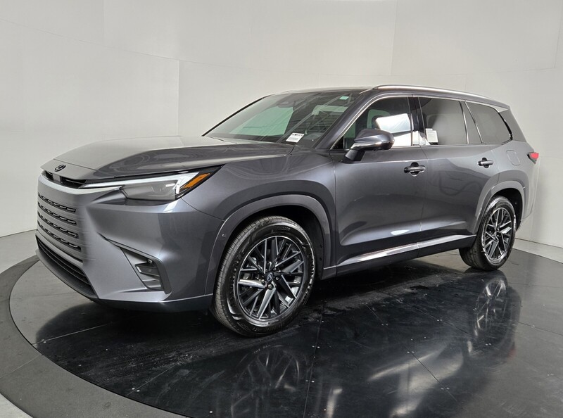 2026 Lexus TX Premium's photo