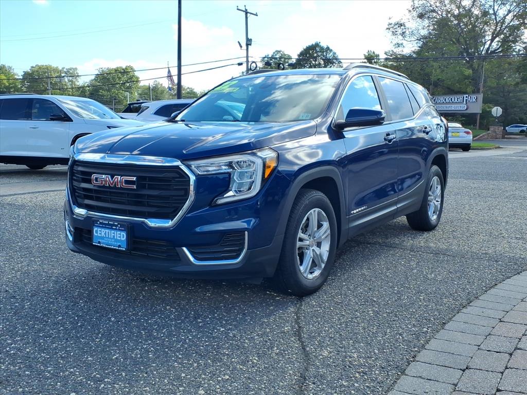 2022 Gmc Terrain SLE photo 2