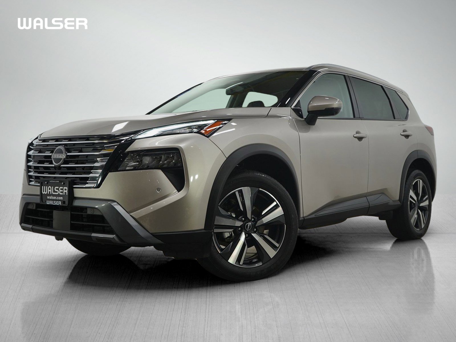 2025 Nissan Rogue SL's photo