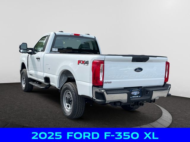 2025 Ford F-350 photo 3