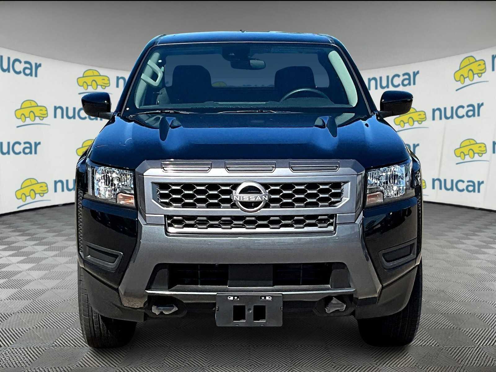 2025 Nissan Frontier SV photo 2
