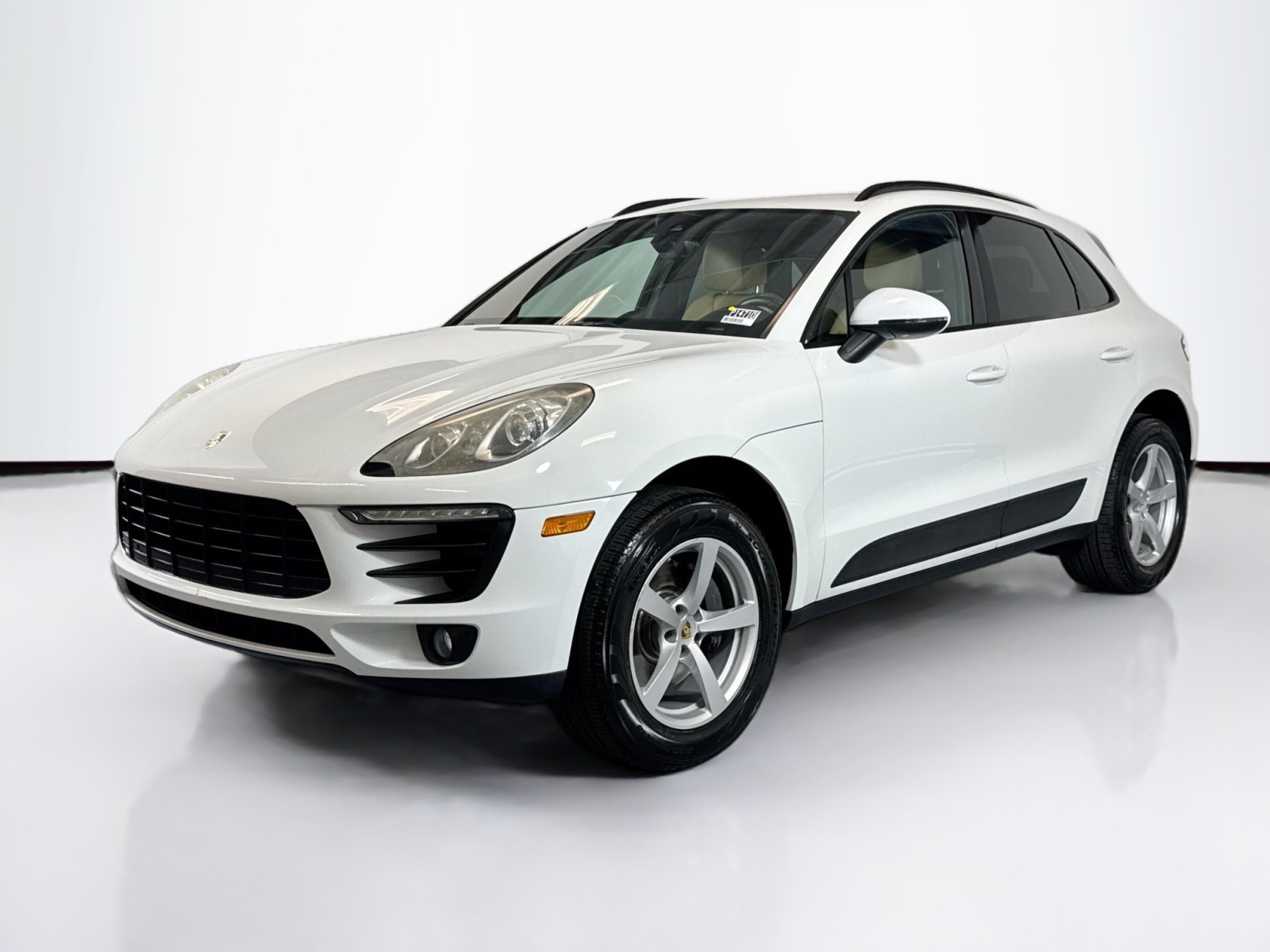2017 Porsche Macan