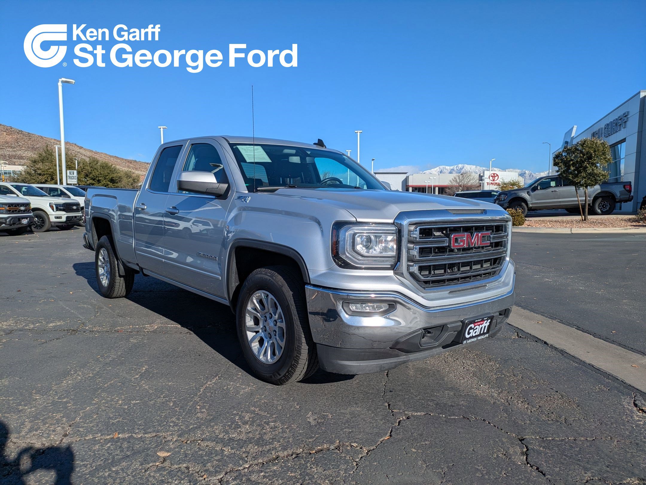 2017 GMC Sierra 1500 SLE's photo