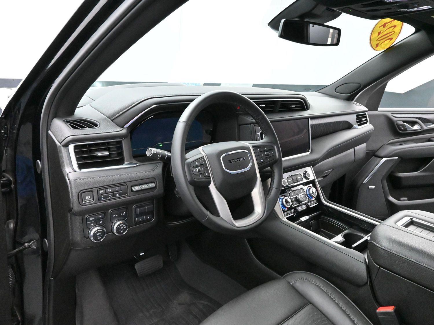 2024 Gmc Yukon Denali photo 16