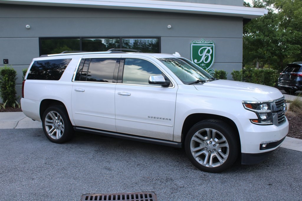 2019 Chevrolet Suburban 1500 Premier photo 2