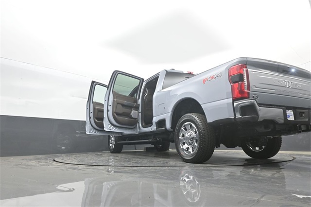 2025 Ford F-350 King Ranch photo 44