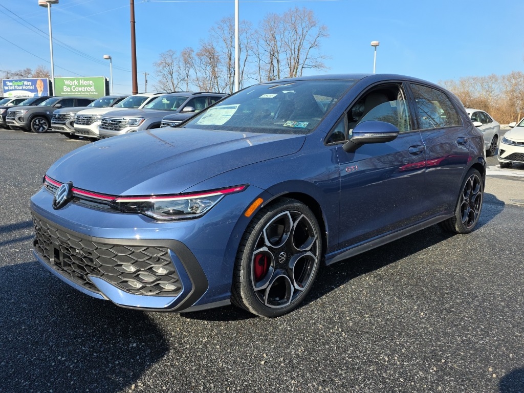 2026 Volkswagen Golf GTI Autobahn's photo