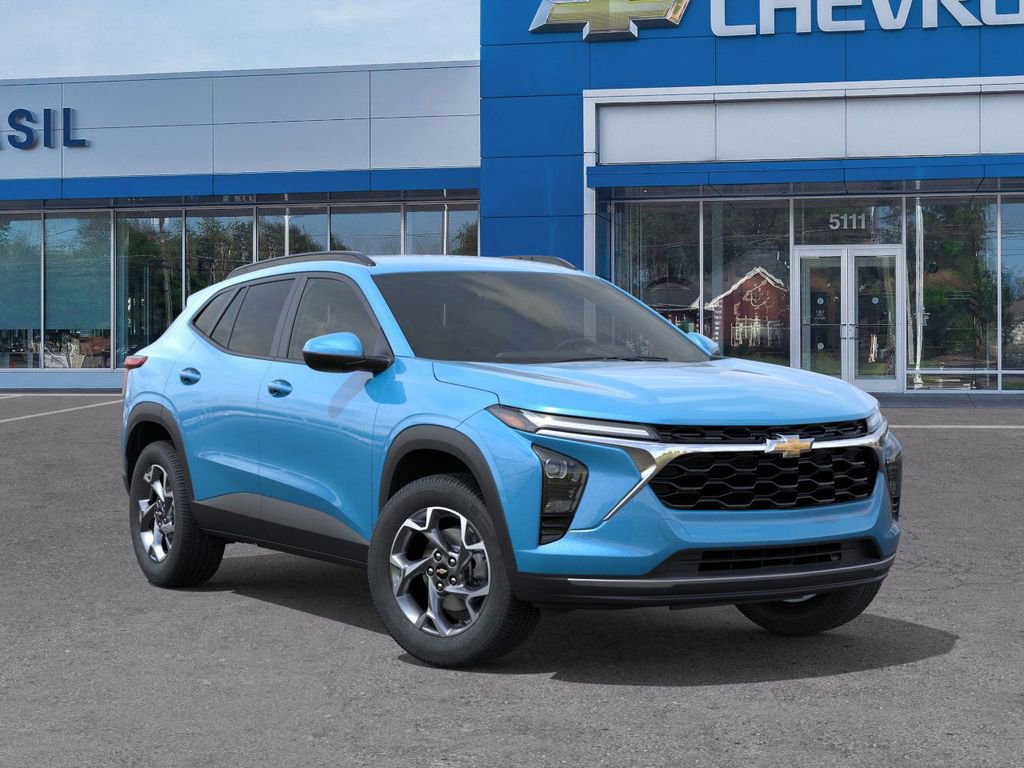 2026 Chevrolet Trax LT photo 4