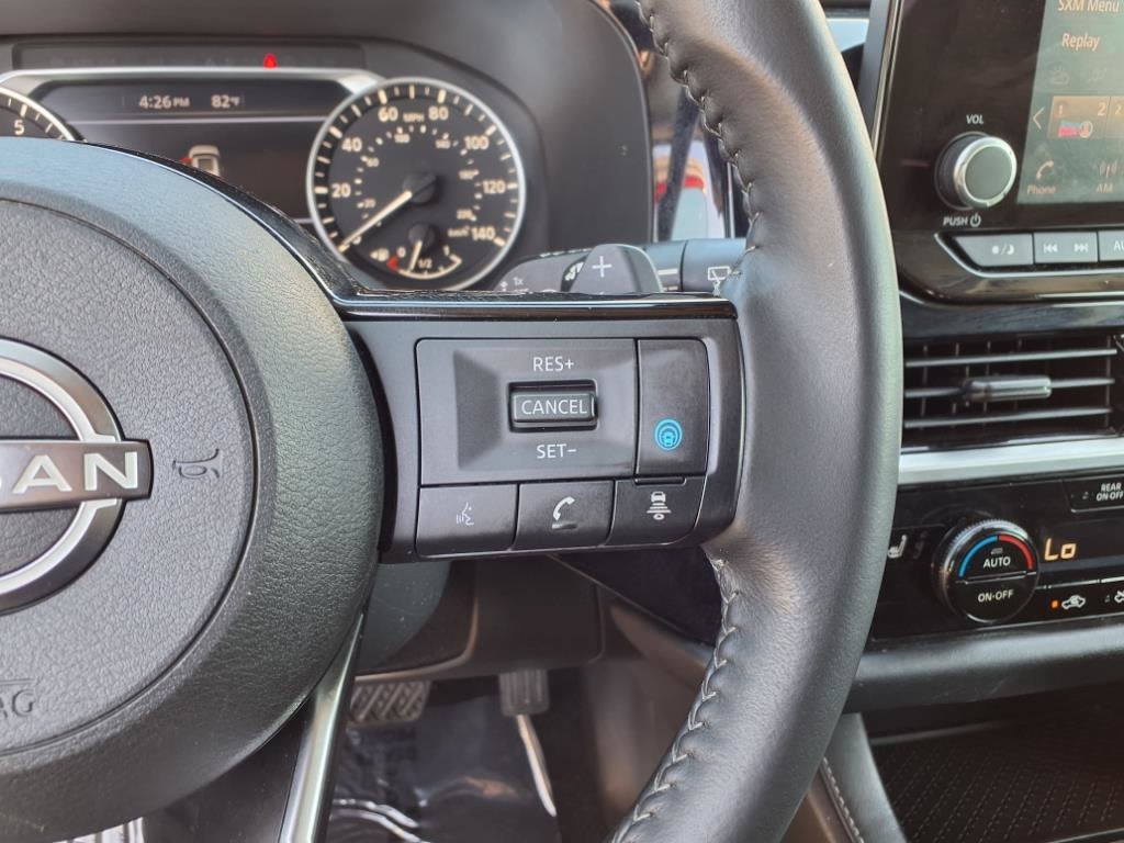 2022 Nissan Pathfinder SV photo 17