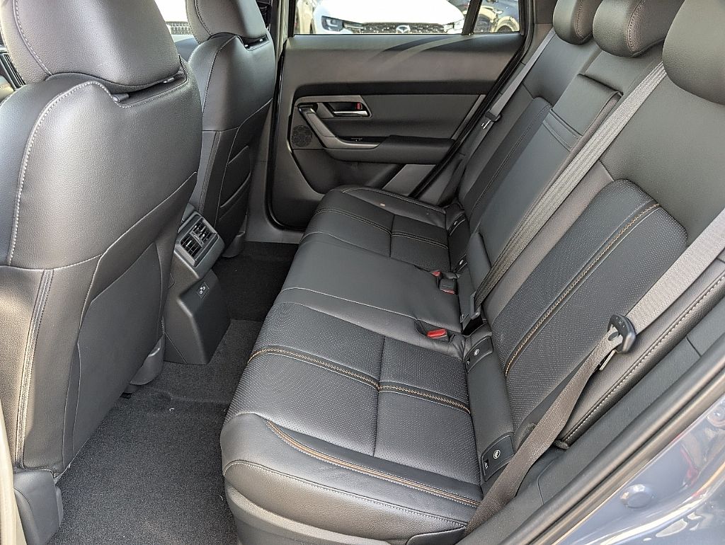 2025 Mazda CX-50 Premium Plus photo 18