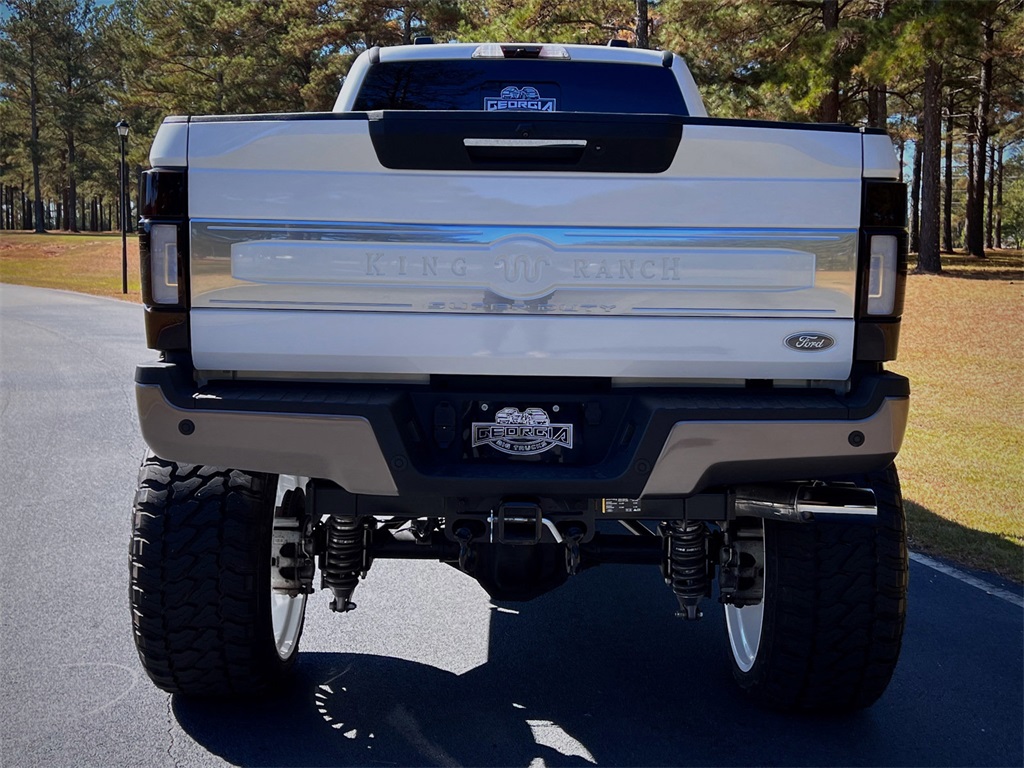 2022 Ford F-350 photo 8