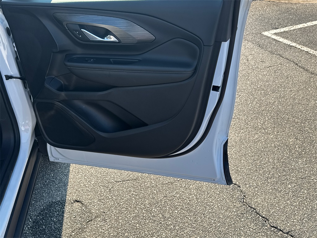 2023 Gmc Terrain SLT photo 12