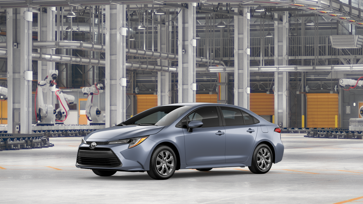 2026 Toyota Corolla LE photo 2