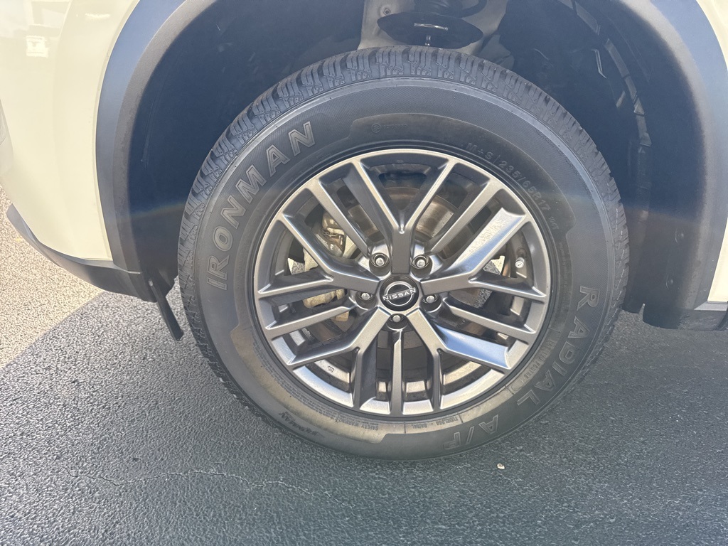 2023 Nissan Rogue S photo 2