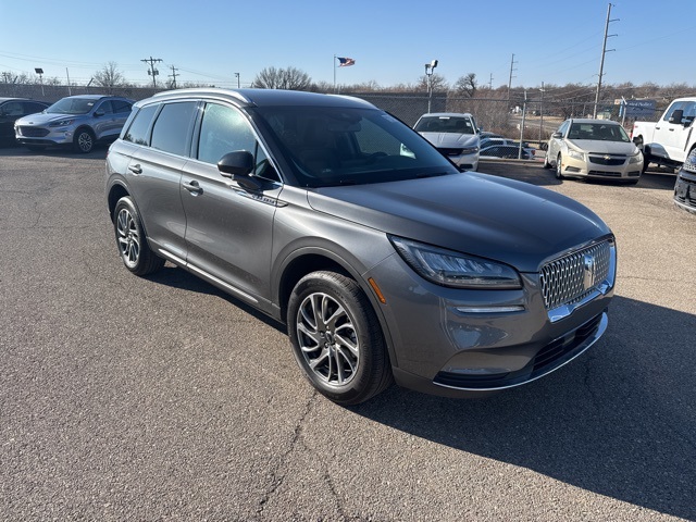 2022 Lincoln Corsair Base's photo