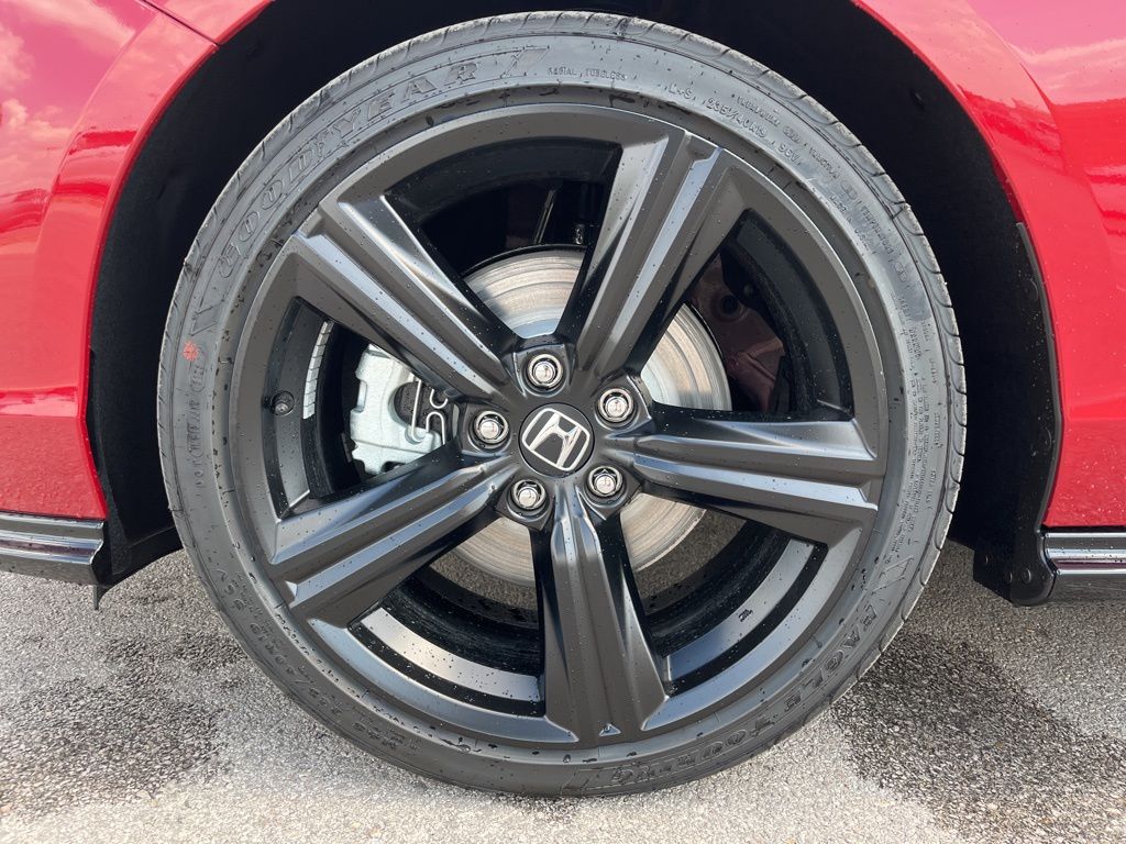 2025 Honda Accord Hybrid Sport-L photo 7