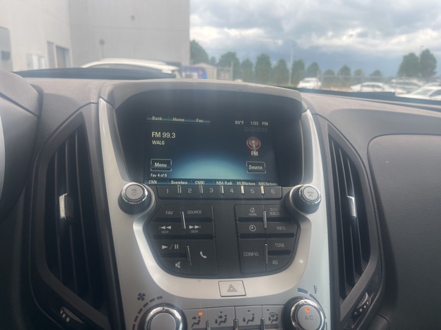 2016 Chevrolet Equinox LS photo 16