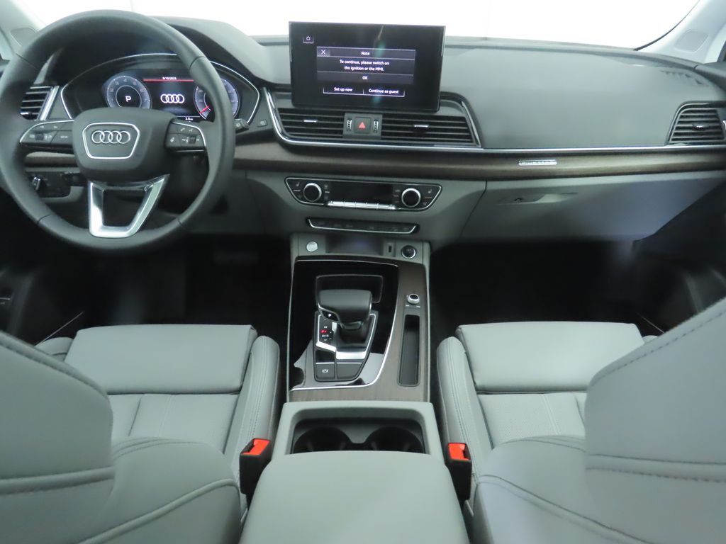 2025 Audi Q5 45 S line Premium Plus photo 13