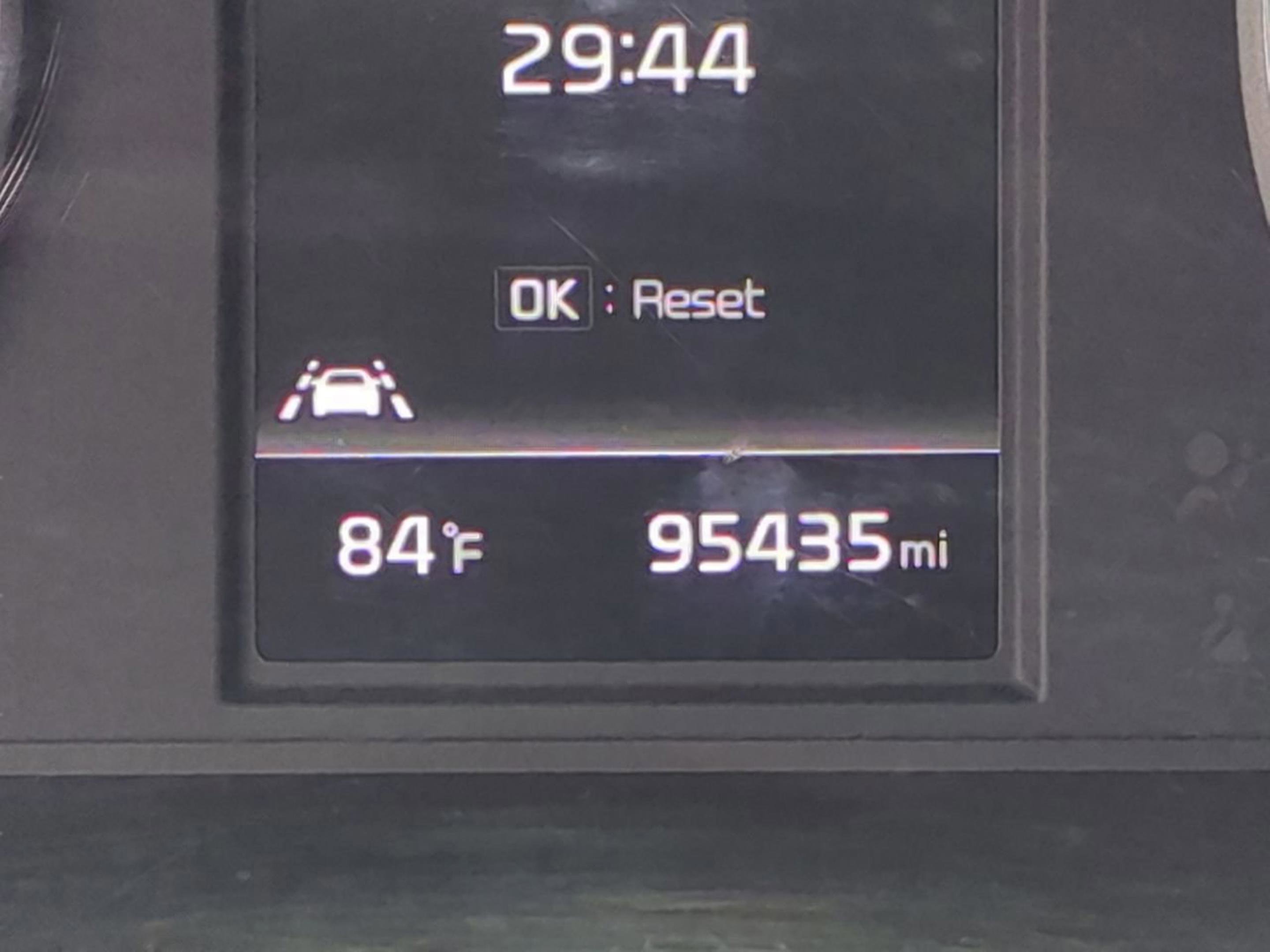 2021 Kia K5 EX photo 29