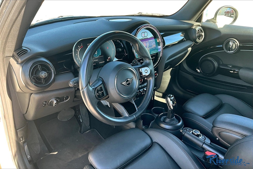 2024 Mini Cooper Convertible S photo 15