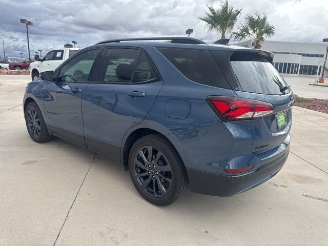 2024 Chevrolet Equinox RS photo 3