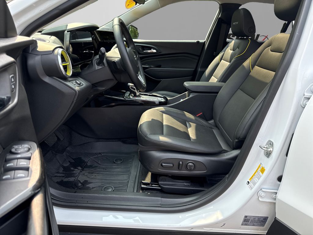2024 Chevrolet Trax ACTIV photo 9