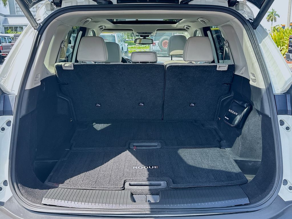 2023 Nissan Rogue SL photo 27