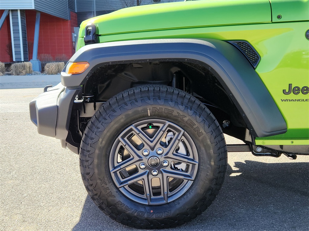 2025 Jeep Wrangler Sport S photo 10