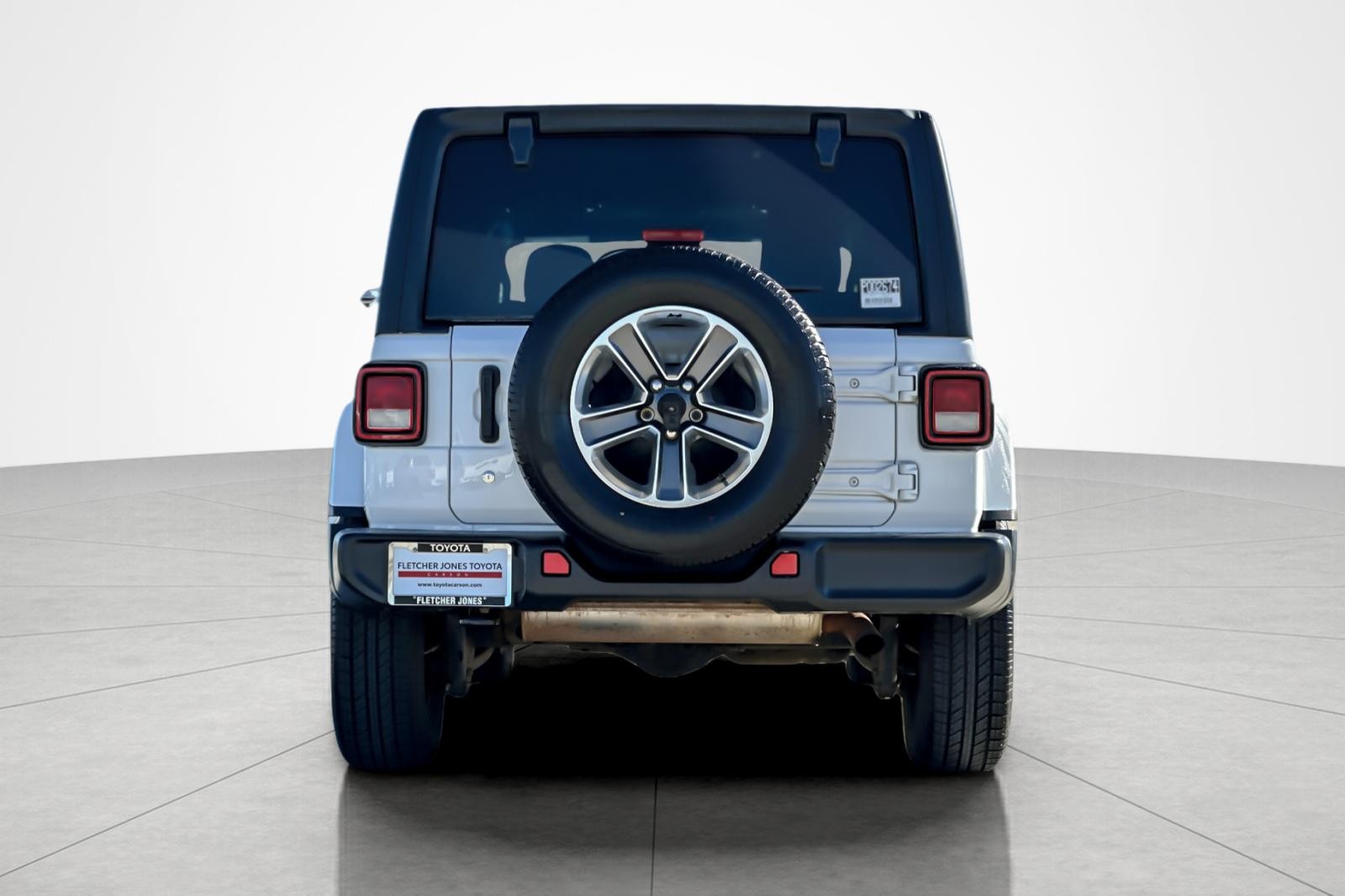 2020 Jeep Wrangler Unlimited Sahara photo 4