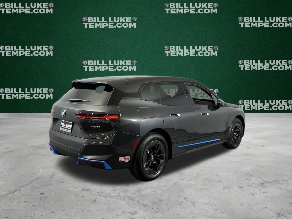 2024 Bmw iX photo 2